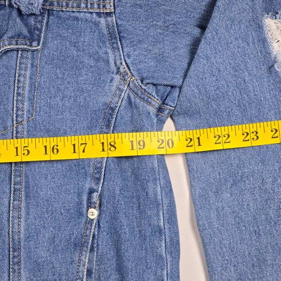 Love Tree Distressed Blue Denim Jacket Women’s Size L Ripped Casual Button-Up - Picture 12 of 16